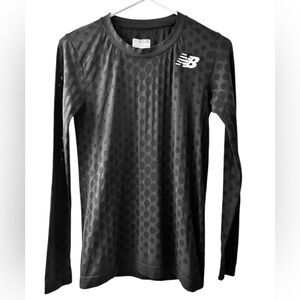 EUC New Balance Long Sleeve (Sz XS)